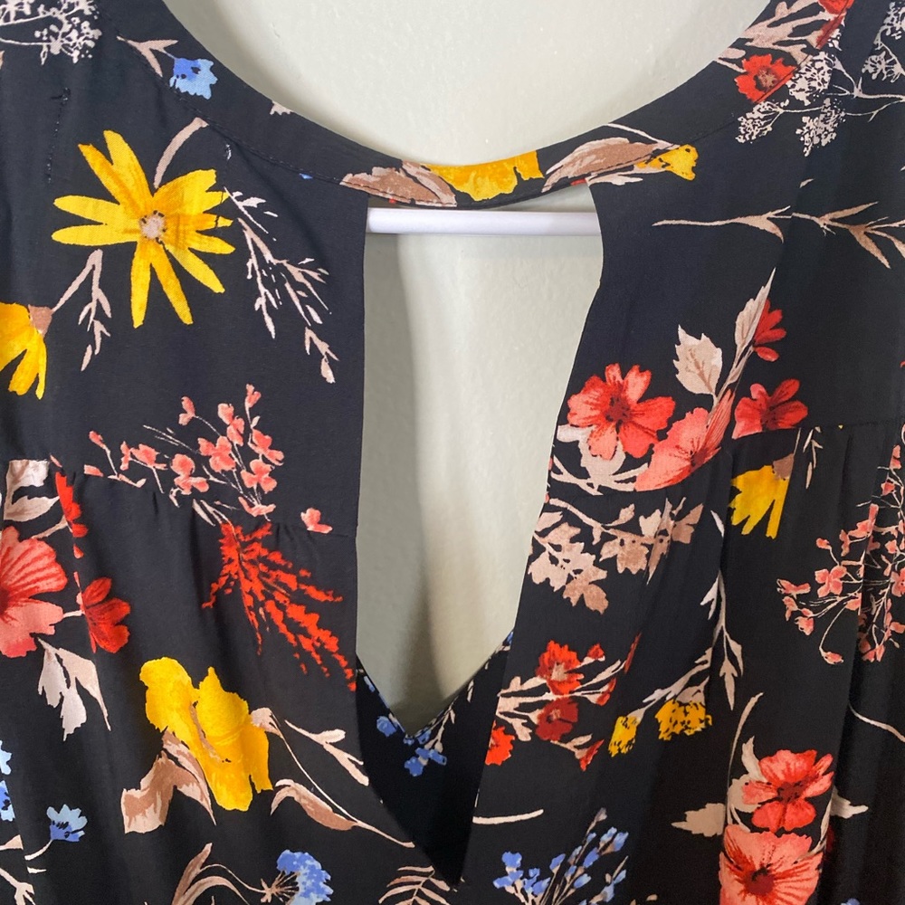 Dress - Picture 3 of 3
